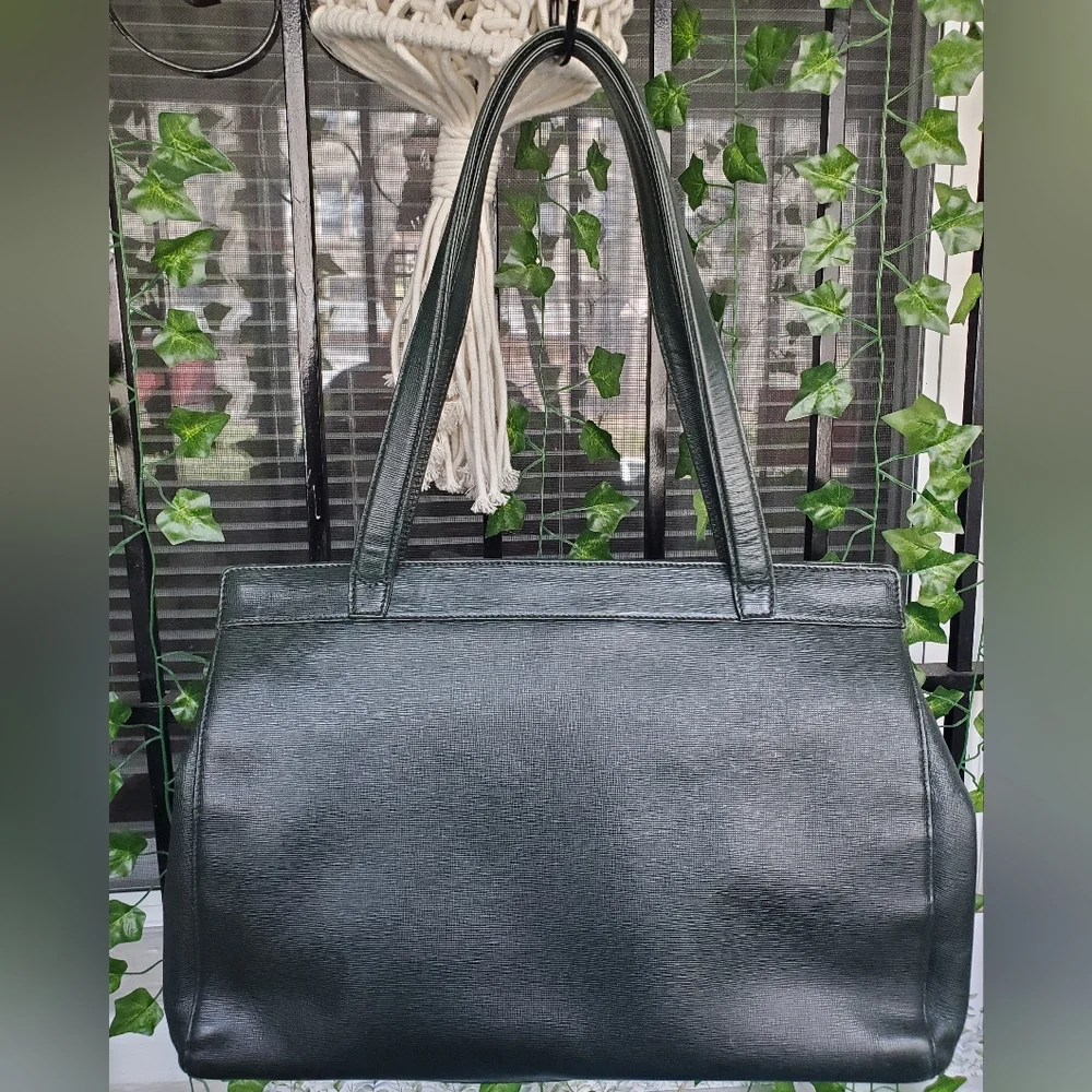 Gucci Structured Green Leather Bag - Picture 3 of 17